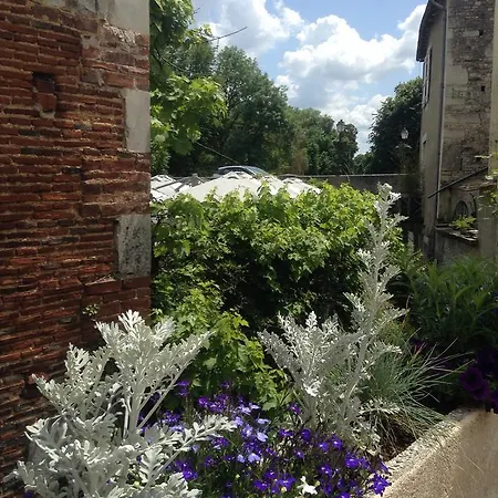 Bed & Breakfast Les Halles D'hotes Verteuil-sur-Charente