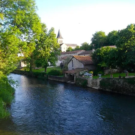 Bed & Breakfast Les Halles D'hotes