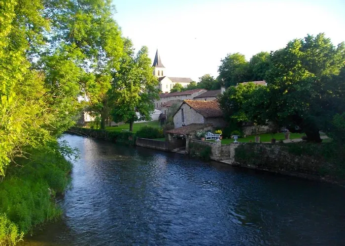 Bed and breakfast Les Halles D'hotes